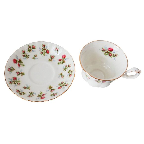 Vintage Teacup and Saucer Royal Albert Winsome Roses Tea Cup - Picture 3 of 5